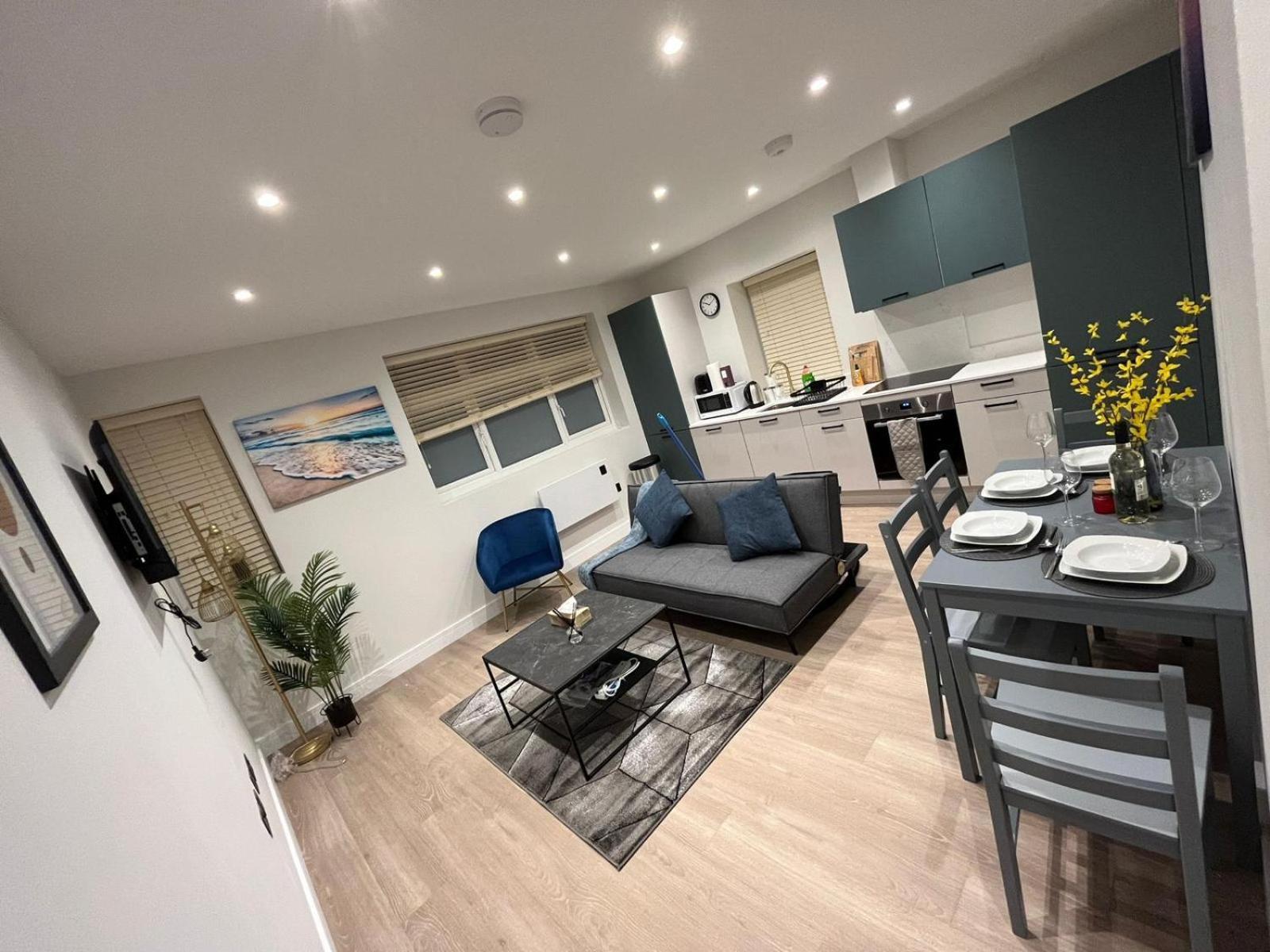 Luxury Apartments เซาเทนด์ ออน ซี ภายนอก รูปภาพ